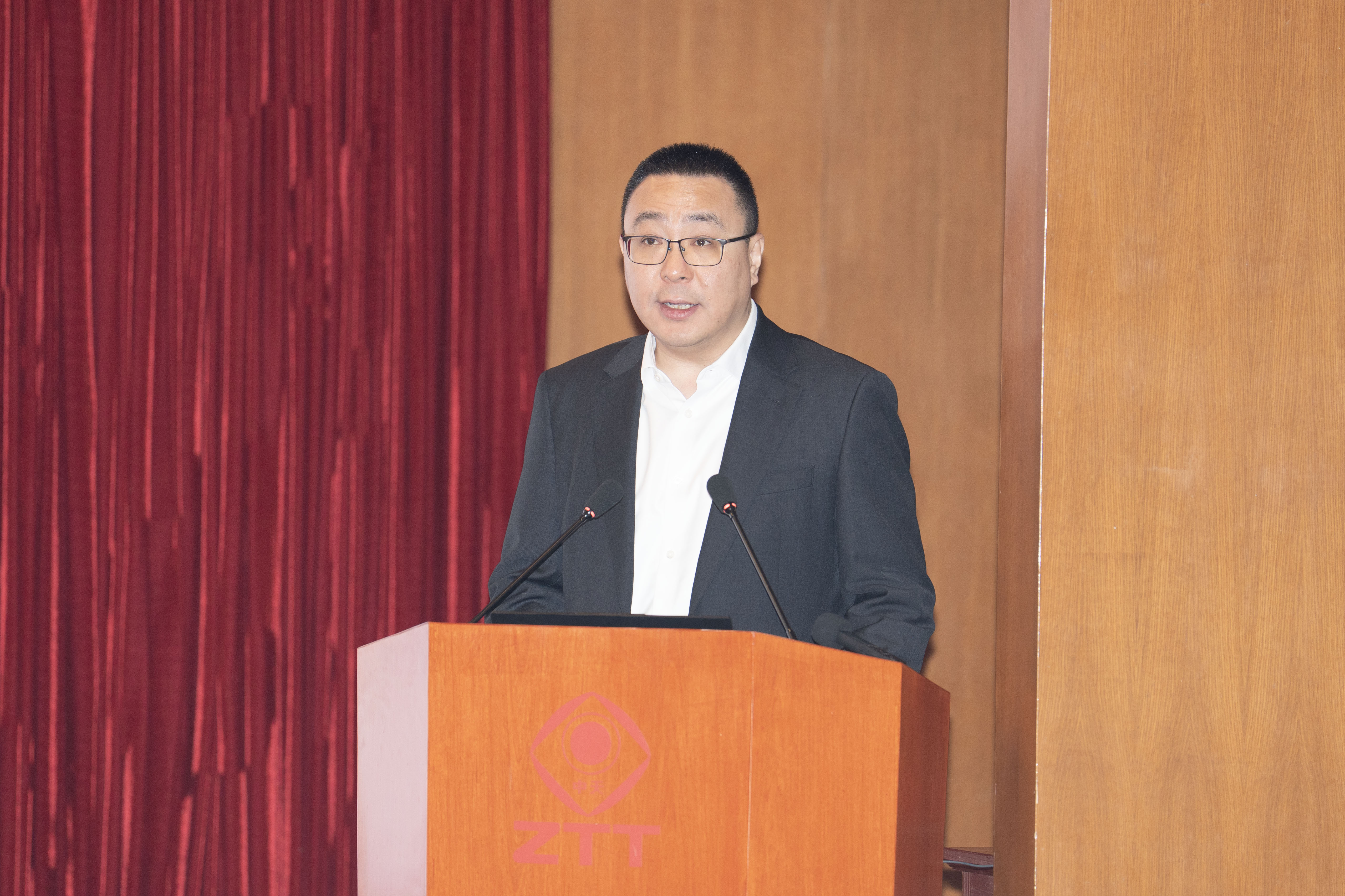 Z6��������ʱ(�й�)-�ٷ���վ